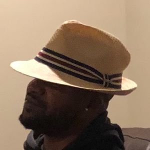 Meet your Posher, Devin